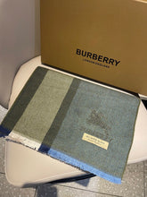 China Replica Burberry Scarf 54usd Only